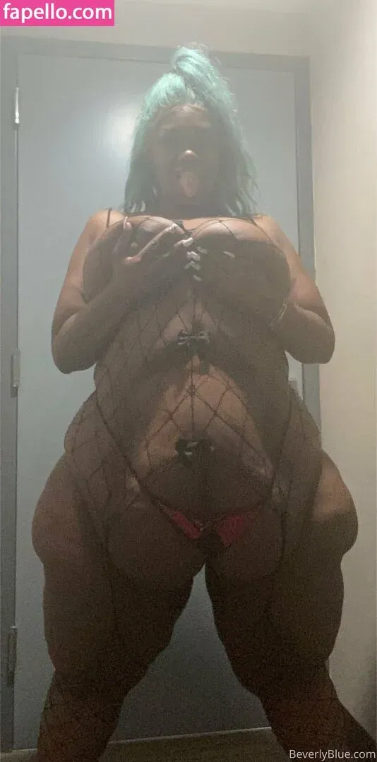 beverlyblue3x / beverlyblueofficial Onlyfans Photo Gallery 