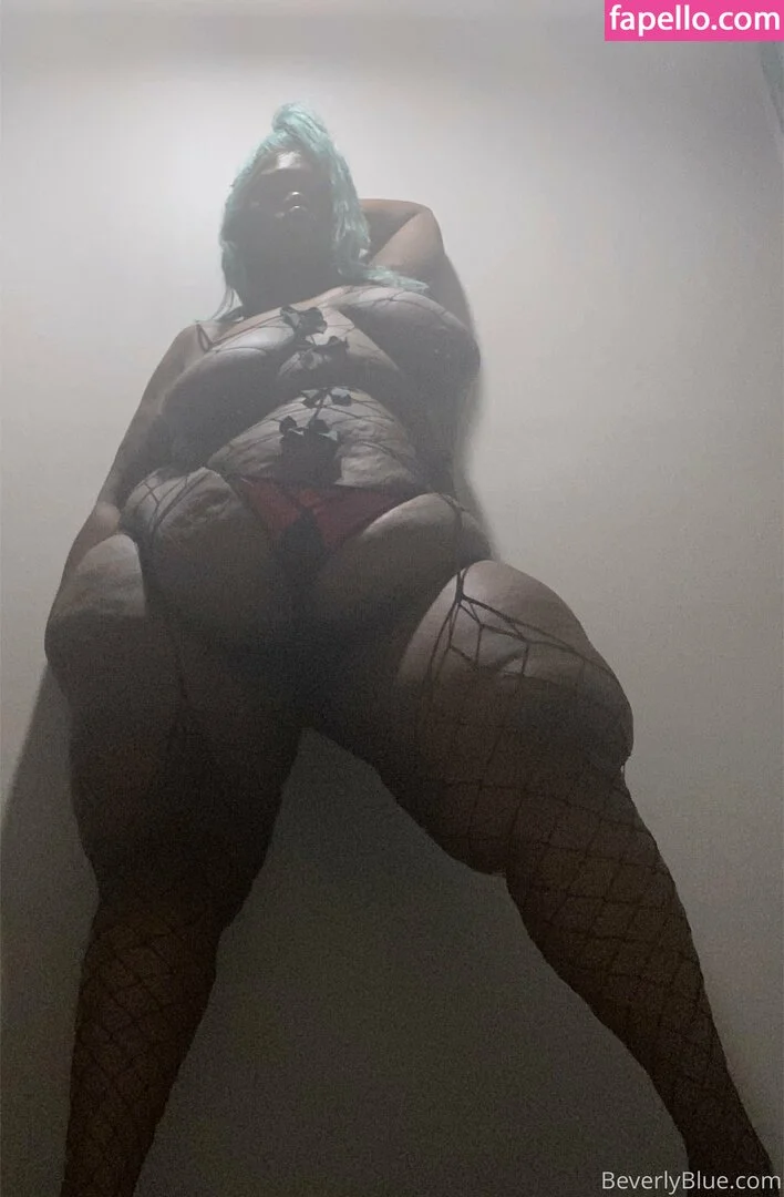 beverlyblue3x / beverlyblueofficial Onlyfans Photo Gallery 