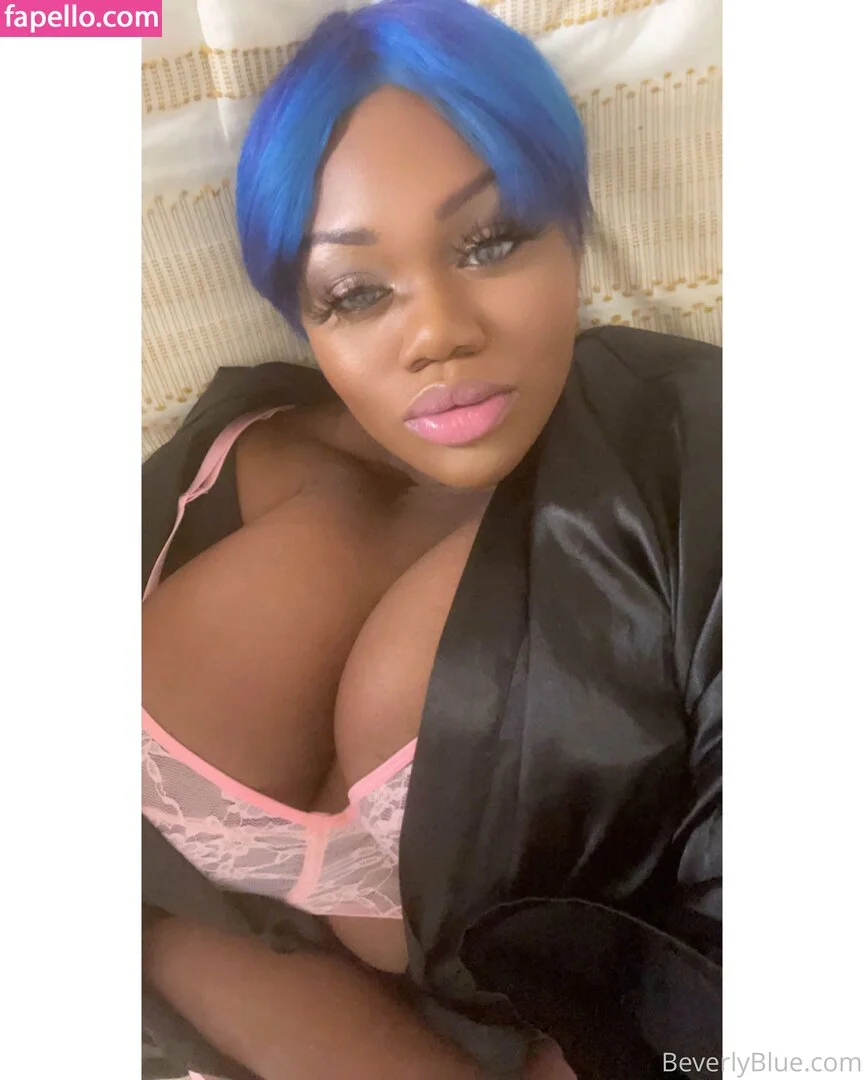 beverlyblue3x / beverlyblueofficial Onlyfans Photo Gallery 