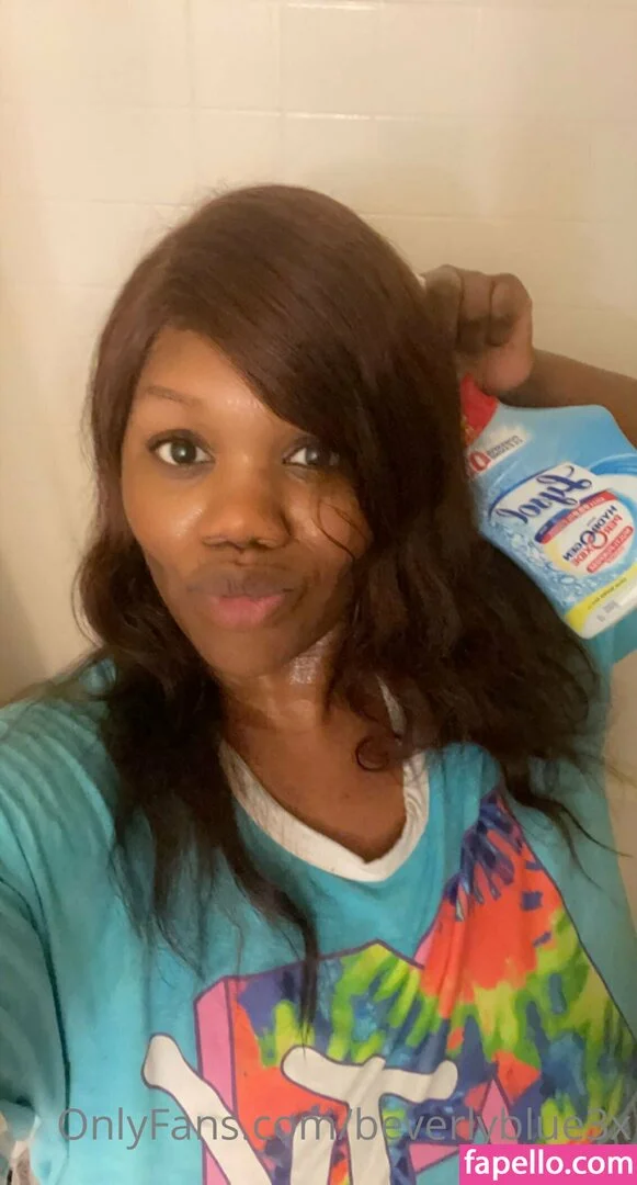 beverlyblue3x / beverlyblueofficial Onlyfans Photo Gallery 