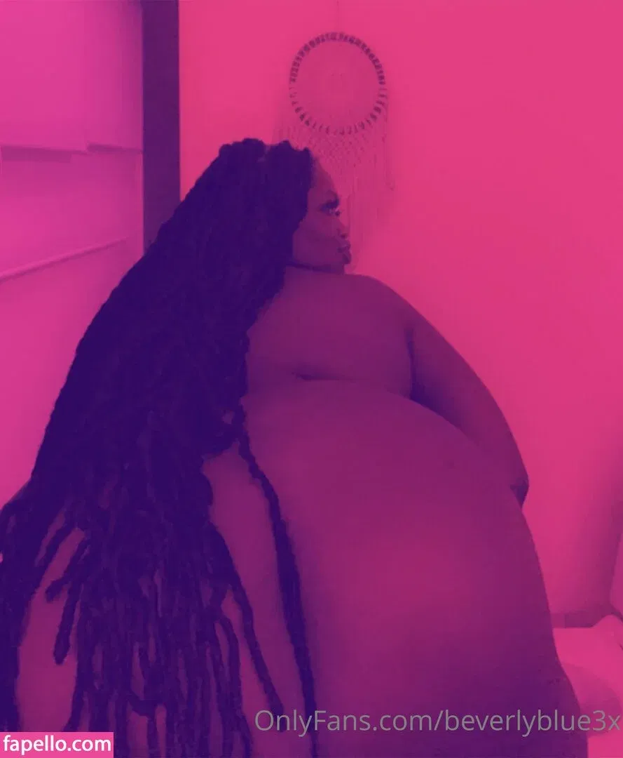 beverlyblue3x / beverlyblueofficial Onlyfans Photo Gallery 