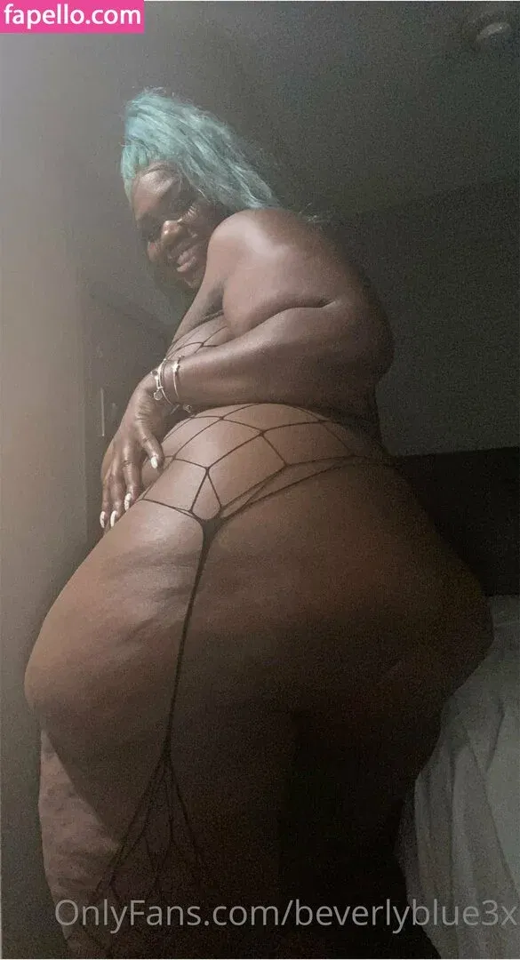 beverlyblue3x / beverlyblueofficial Onlyfans Photo Gallery 