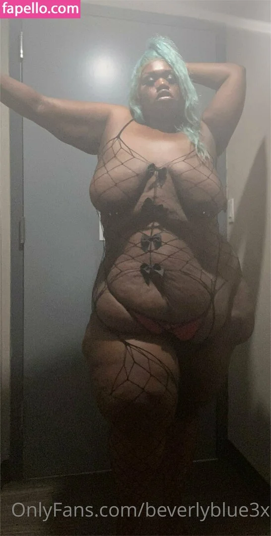beverlyblue3x / beverlyblueofficial Onlyfans Photo Gallery 
