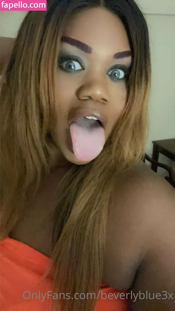 beverlyblue3x / beverlyblueofficial Onlyfans Photo Gallery 