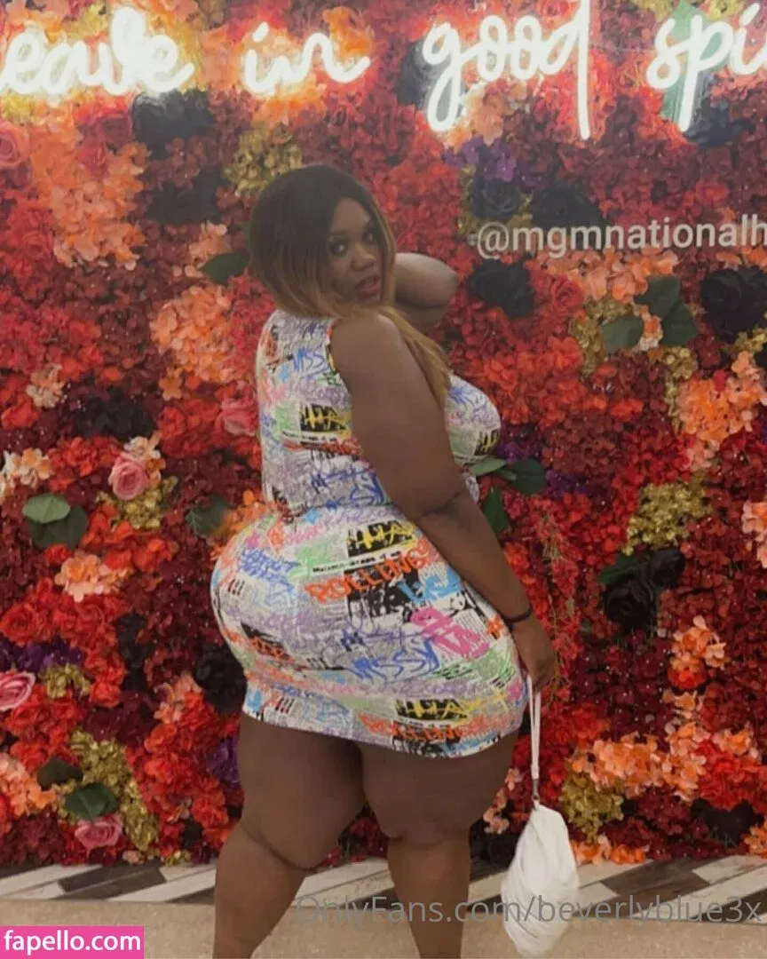 beverlyblue3x / beverlyblueofficial Onlyfans Photo Gallery 