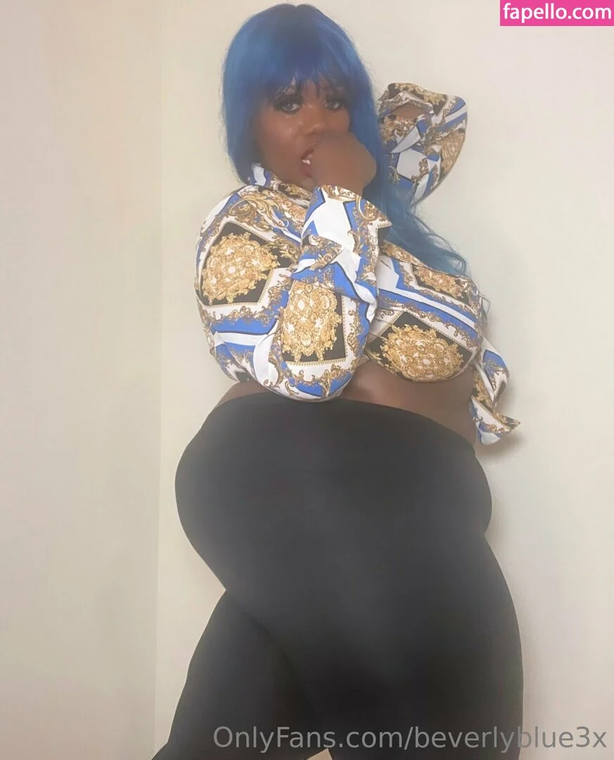 beverlyblue3x / beverlyblueofficial Onlyfans Photo Gallery 