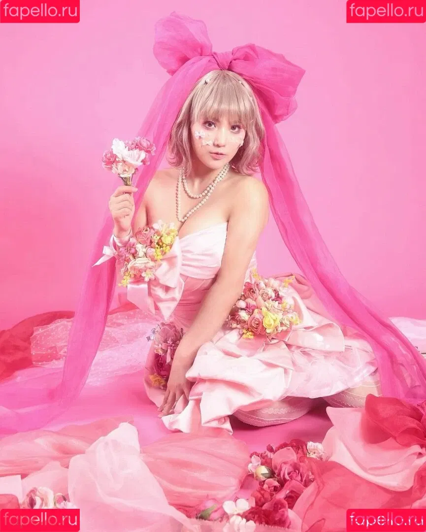 Kaho Shibuya / Shibukaho Onlyfans Photo Gallery 