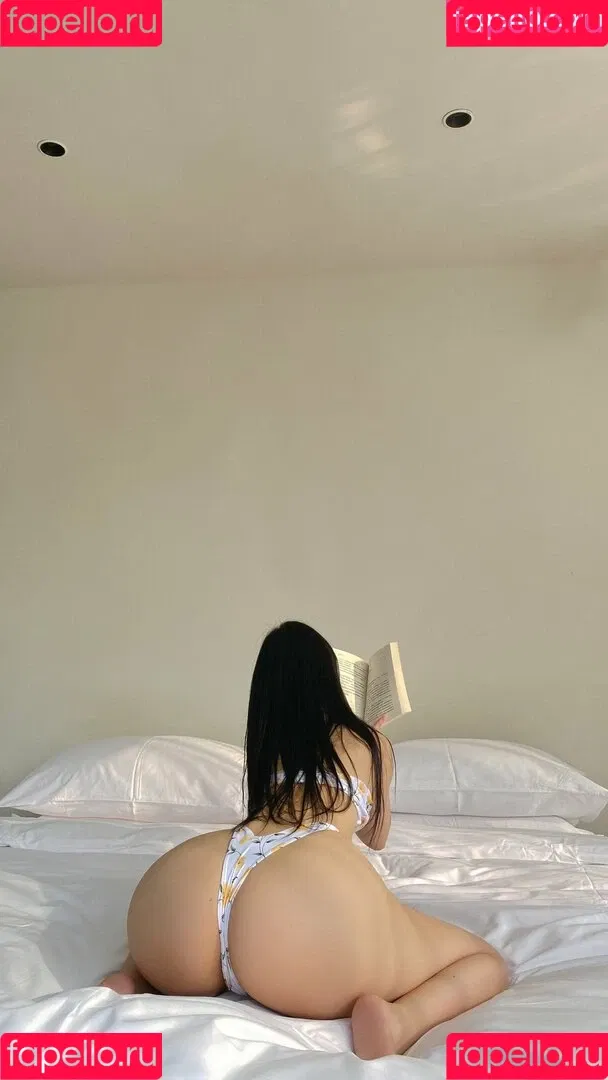 QiaoniuTT / qiaoniu_tt / 俏妞 Onlyfans Photo Gallery 