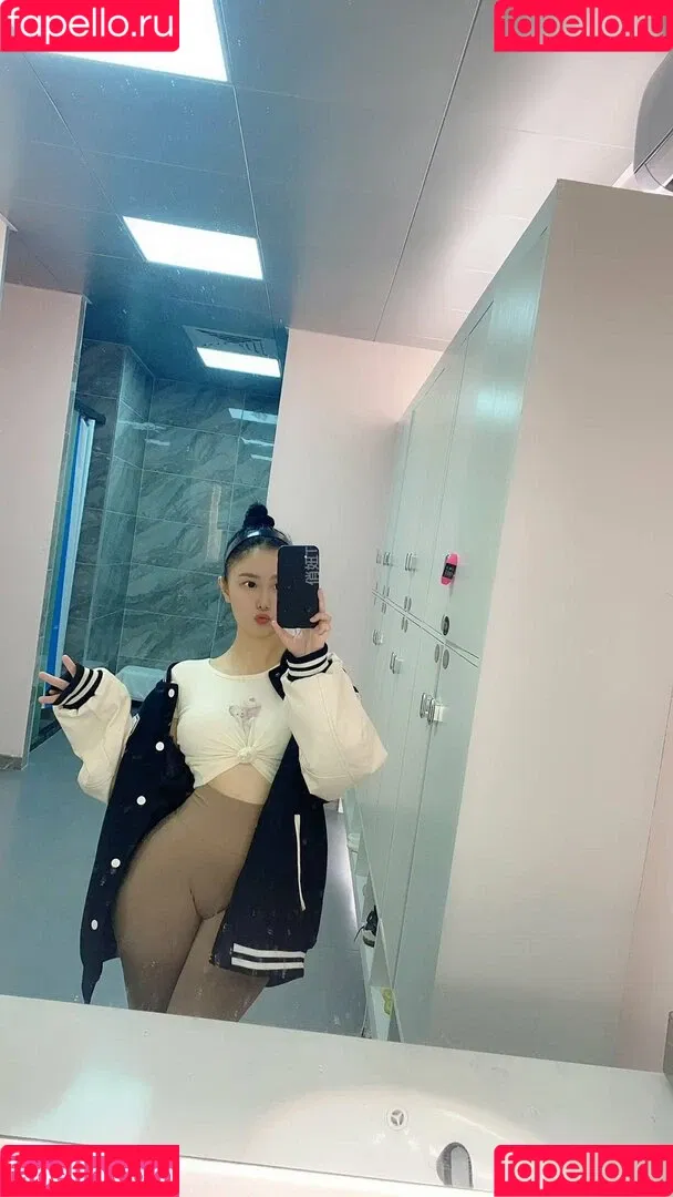QiaoniuTT / qiaoniu_tt / 俏妞 Onlyfans Photo Gallery 