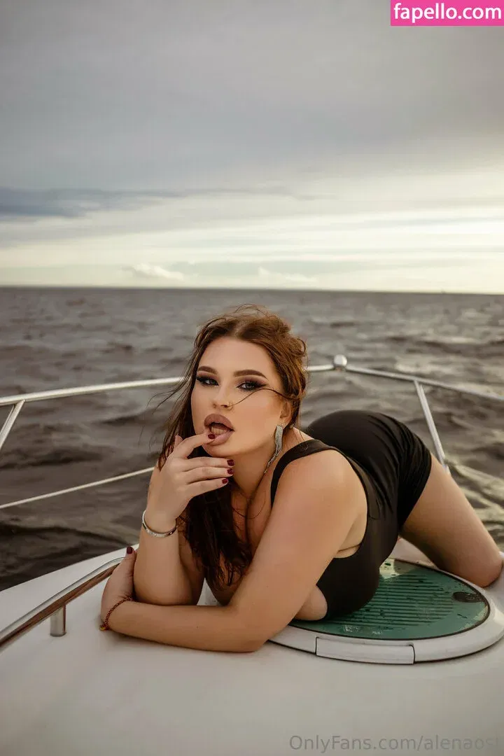 alenaost / alenaost__ Onlyfans Photo Gallery 
