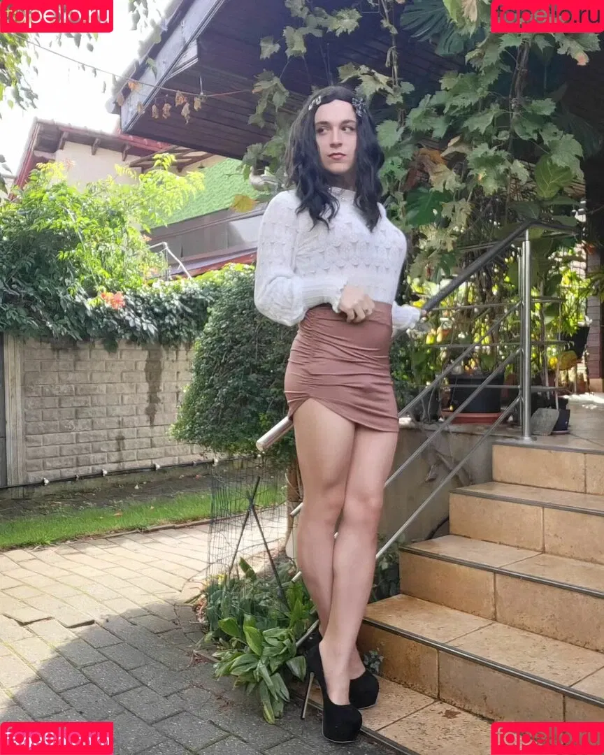 LindaaaX / https: / lindax_patricia / lindax_patricia_ Onlyfans Photo Gallery 