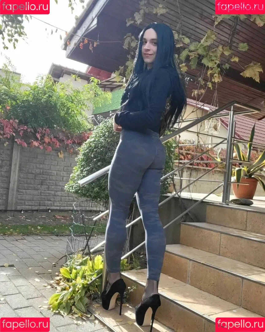LindaaaX / https: / lindax_patricia / lindax_patricia_ Onlyfans Photo Gallery 