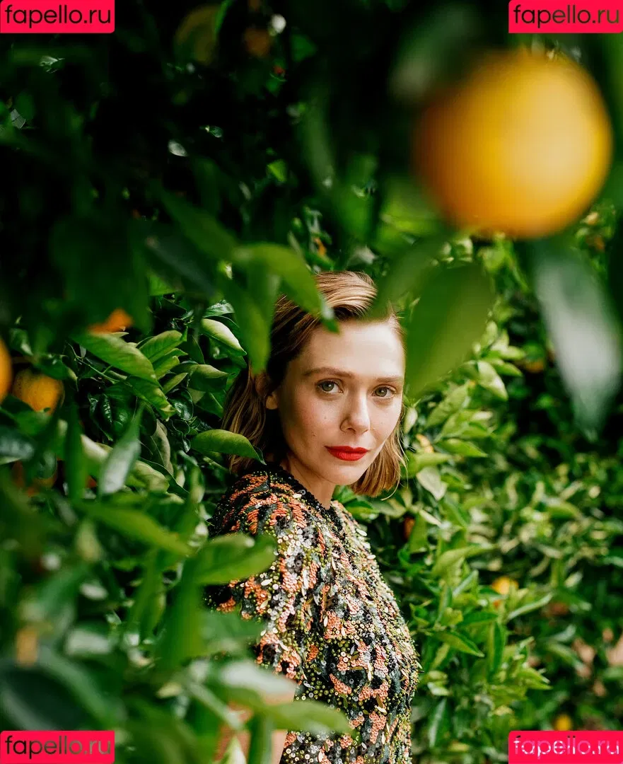 Elizabeth Olsen / elizabetholsendaily / lizabeth_olsen Onlyfans Photo Gallery 