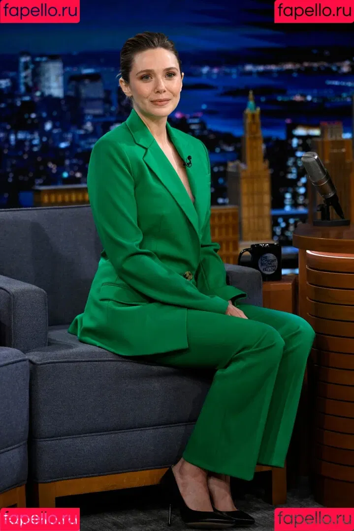 Elizabeth Olsen / elizabetholsendaily / lizabeth_olsen Onlyfans Photo Gallery 