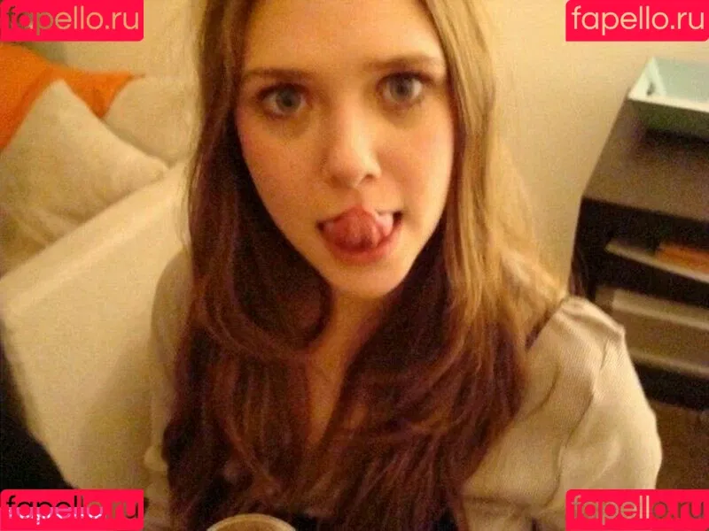 Elizabeth Olsen / elizabetholsendaily / lizabeth_olsen Onlyfans Photo Gallery 