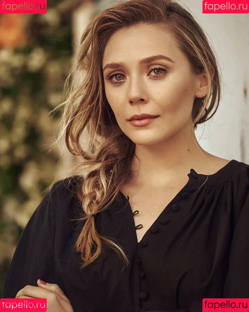 Elizabeth Olsen / elizabetholsendaily / lizabeth_olsen Onlyfans Photo Gallery 