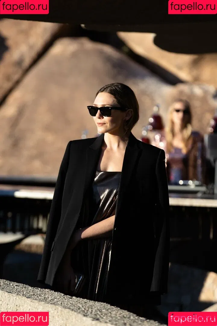 Elizabeth Olsen / elizabetholsendaily / lizabeth_olsen Onlyfans Photo Gallery 