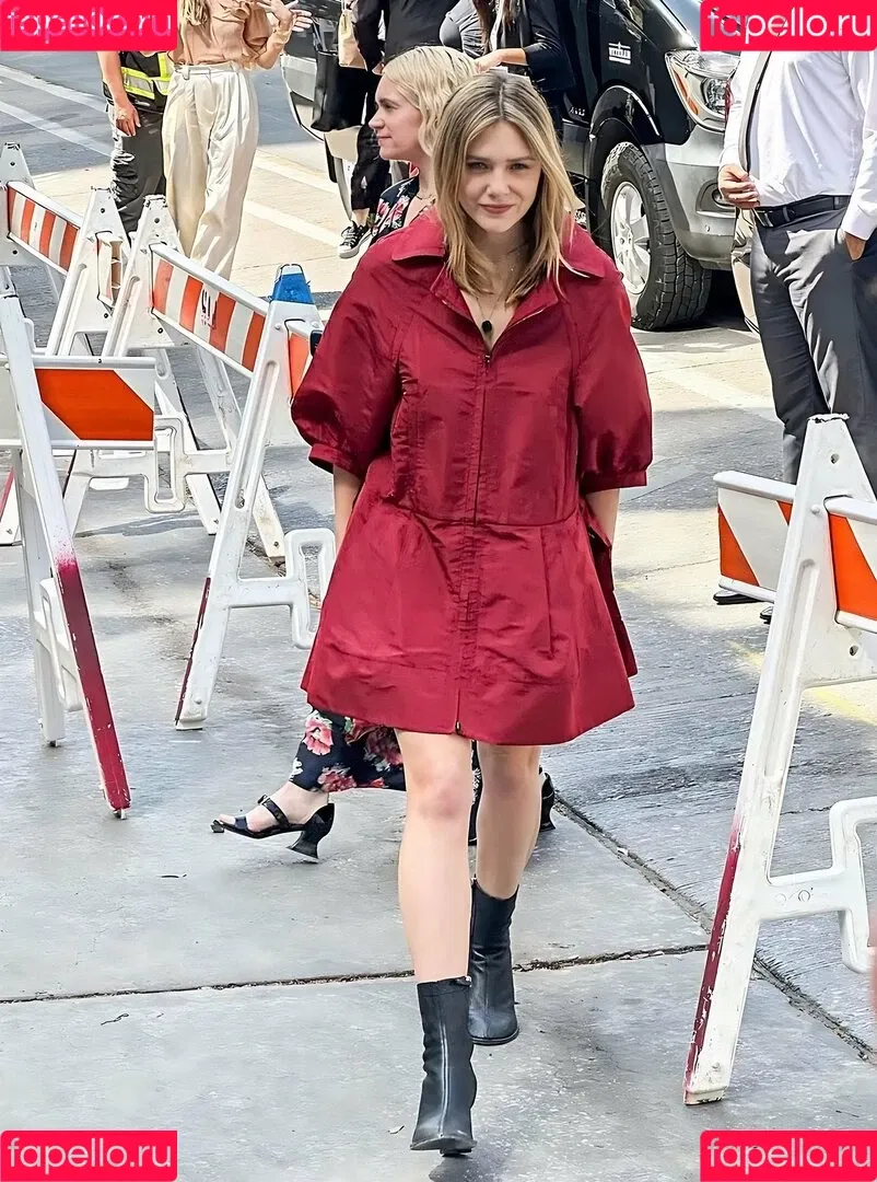 Elizabeth Olsen / elizabetholsendaily / lizabeth_olsen Onlyfans Photo Gallery 