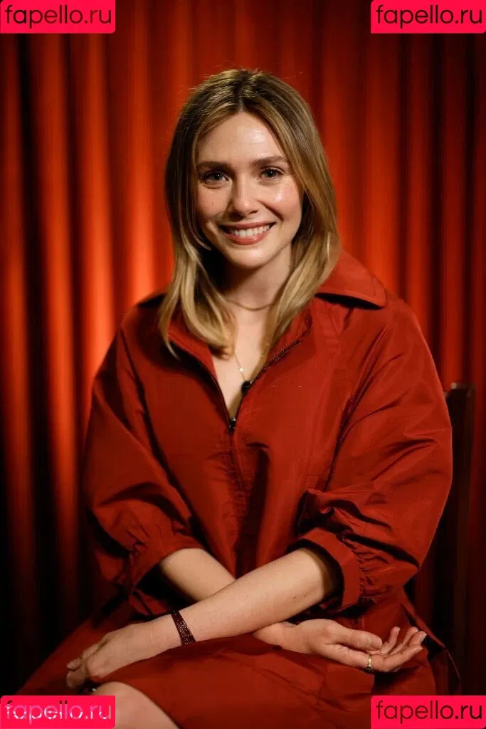 Elizabeth Olsen / elizabetholsendaily / lizabeth_olsen Onlyfans Photo Gallery 