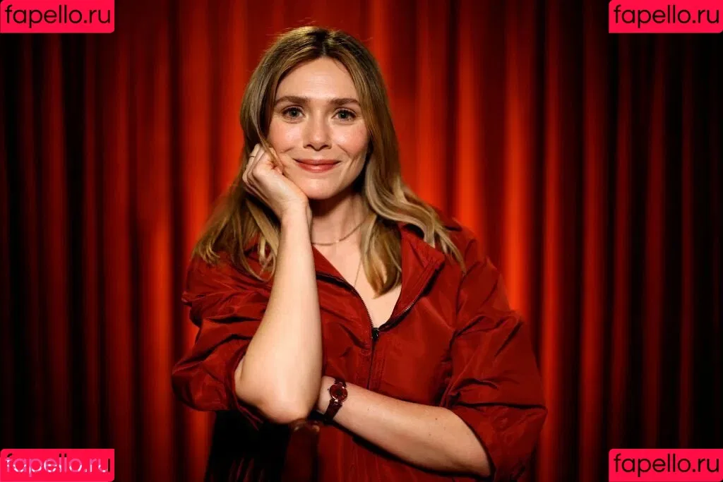 Elizabeth Olsen / elizabetholsendaily / lizabeth_olsen Onlyfans Photo Gallery 
