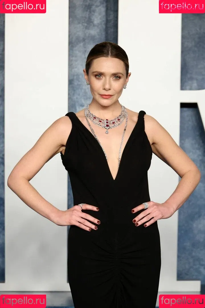 Elizabeth Olsen / elizabetholsendaily / lizabeth_olsen Onlyfans Photo Gallery 