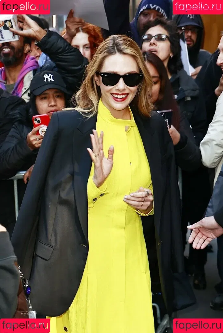 Elizabeth Olsen / elizabetholsendaily / lizabeth_olsen Onlyfans Photo Gallery 