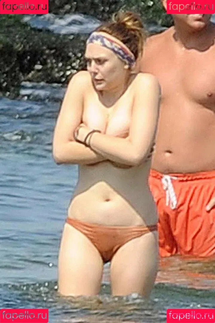 Elizabeth Olsen / elizabetholsendaily / lizabeth_olsen Onlyfans Photo Gallery 