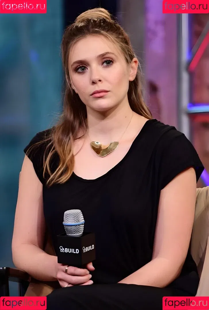 Elizabeth Olsen / elizabetholsendaily / lizabeth_olsen Onlyfans Photo Gallery 