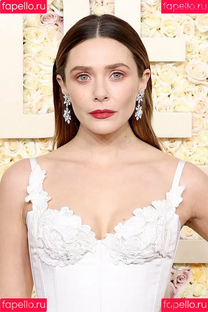 Elizabeth Olsen / elizabetholsendaily / lizabeth_olsen Onlyfans Photo Gallery 