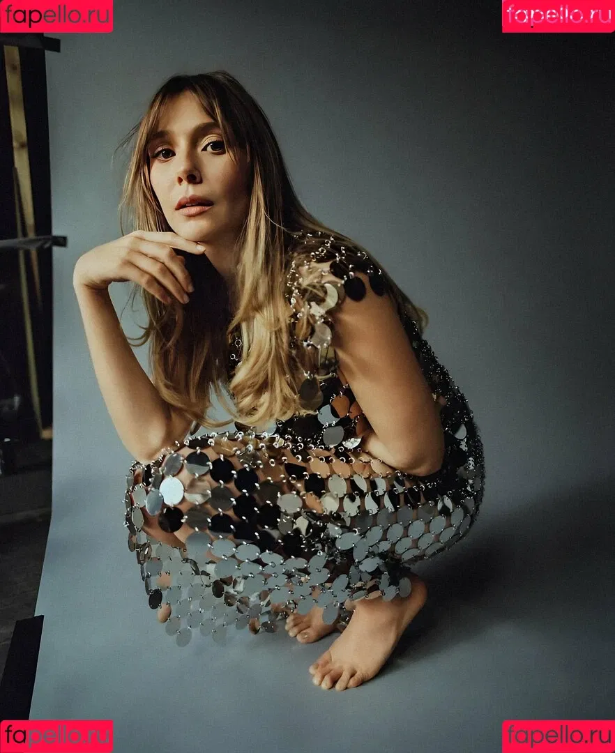 Elizabeth Olsen / elizabetholsendaily / lizabeth_olsen Onlyfans Photo Gallery 