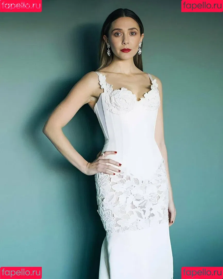 Elizabeth Olsen / elizabetholsendaily / lizabeth_olsen Onlyfans Photo Gallery 