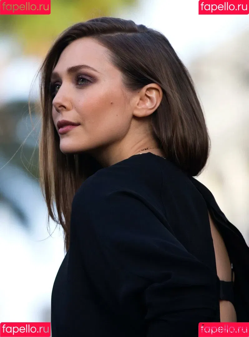 Elizabeth Olsen / elizabetholsendaily / lizabeth_olsen Onlyfans Photo Gallery 