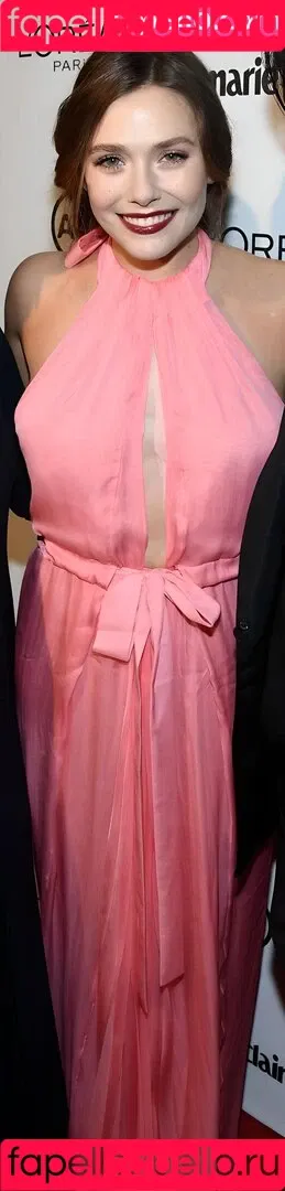 Elizabeth Olsen / elizabetholsendaily / lizabeth_olsen Onlyfans Photo Gallery 
