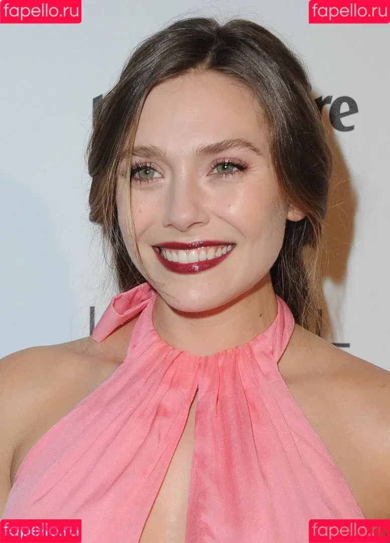 Elizabeth Olsen / elizabetholsendaily / lizabeth_olsen Onlyfans Photo Gallery 