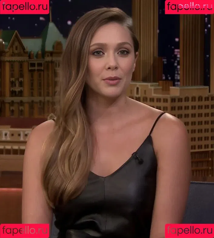 Elizabeth Olsen / elizabetholsendaily / lizabeth_olsen Onlyfans Photo Gallery 