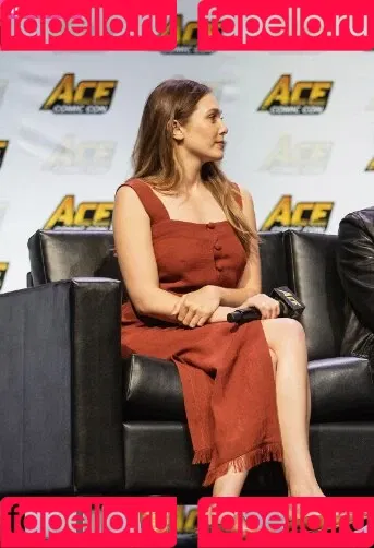 Elizabeth Olsen / elizabetholsendaily / lizabeth_olsen Onlyfans Photo Gallery 