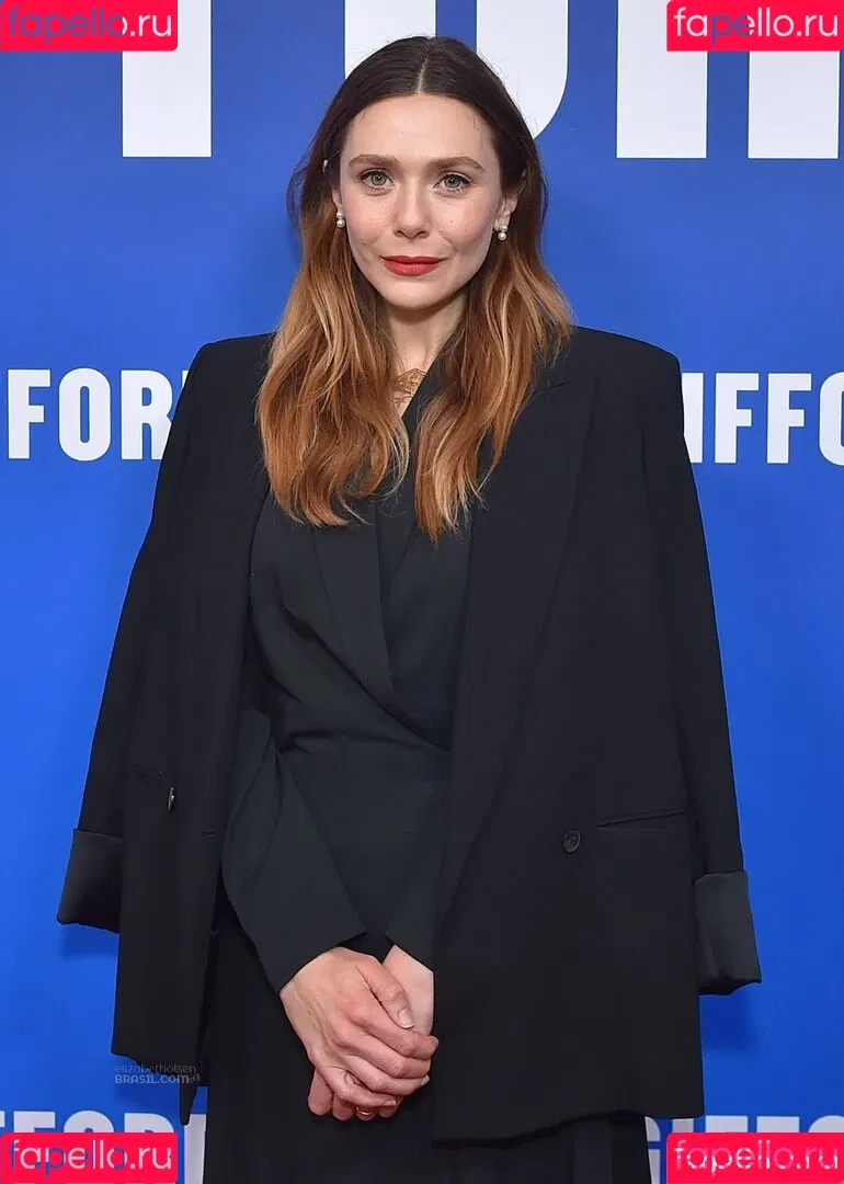 Elizabeth Olsen / elizabetholsendaily / lizabeth_olsen Onlyfans Photo Gallery 