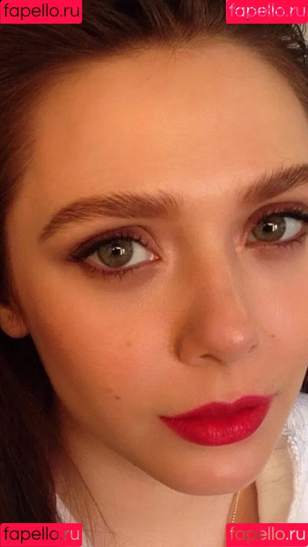 Elizabeth Olsen / elizabetholsendaily / lizabeth_olsen Onlyfans Photo Gallery 