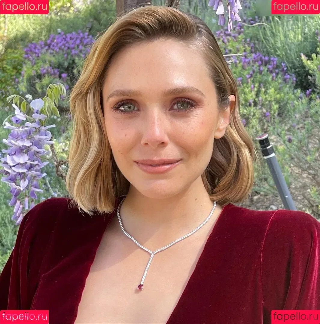 Elizabeth Olsen / elizabetholsendaily / lizabeth_olsen Onlyfans Photo Gallery 
