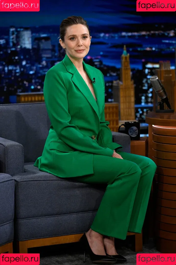 Elizabeth Olsen / elizabetholsendaily / lizabeth_olsen Onlyfans Photo Gallery 