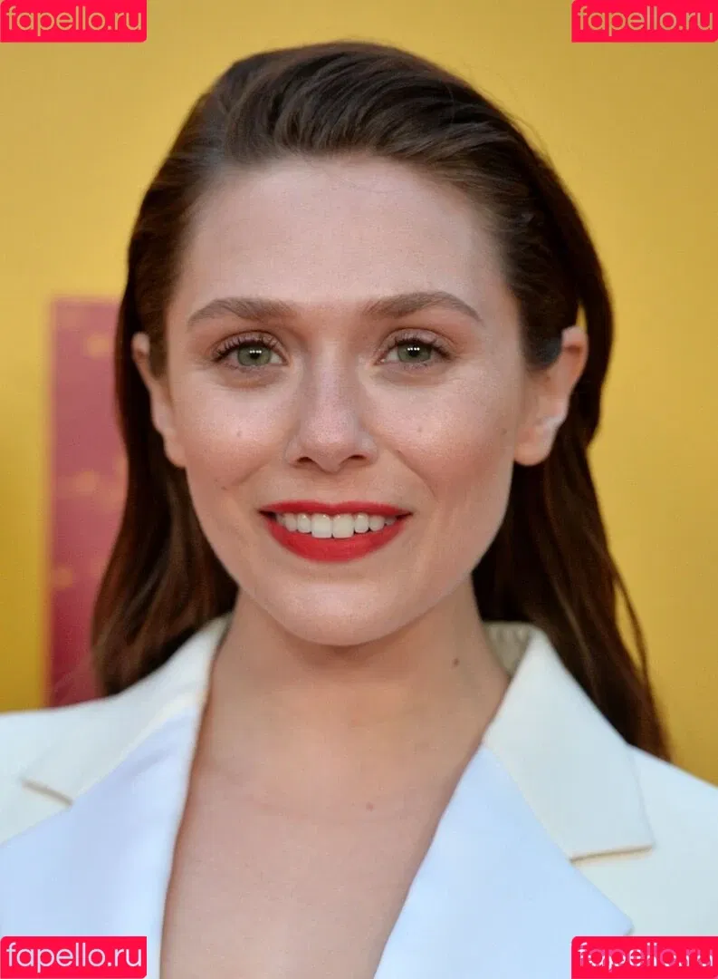 Elizabeth Olsen / elizabetholsendaily / lizabeth_olsen Onlyfans Photo Gallery 