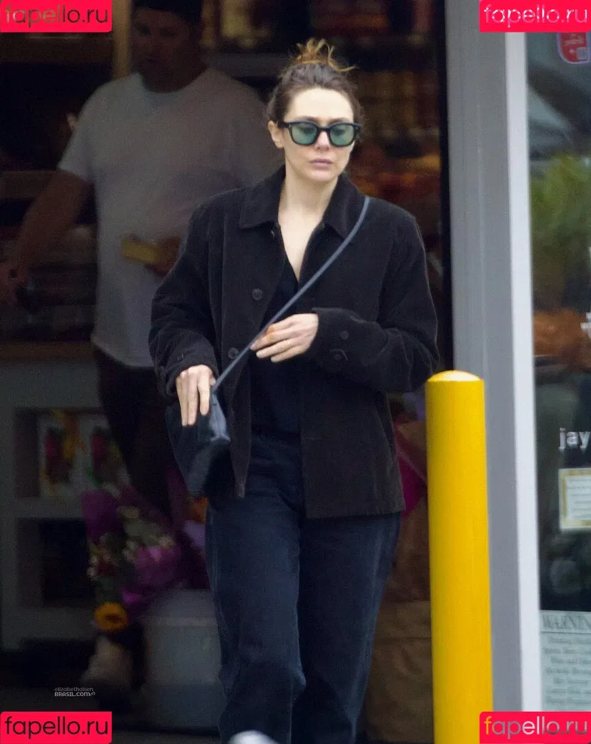 Elizabeth Olsen / elizabetholsendaily / lizabeth_olsen Onlyfans Photo Gallery 