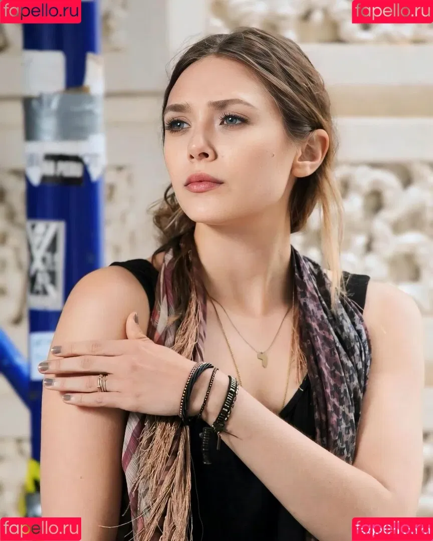 Elizabeth Olsen / elizabetholsendaily / lizabeth_olsen Onlyfans Photo Gallery 
