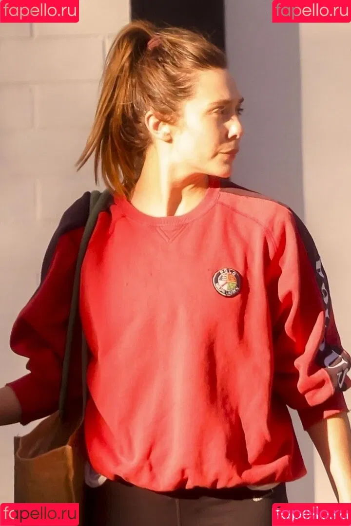 Elizabeth Olsen / elizabetholsendaily / lizabeth_olsen Onlyfans Photo Gallery 