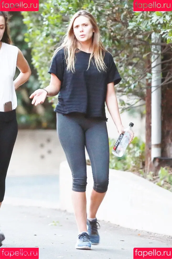 Elizabeth Olsen / elizabetholsendaily / lizabeth_olsen Onlyfans Photo Gallery 