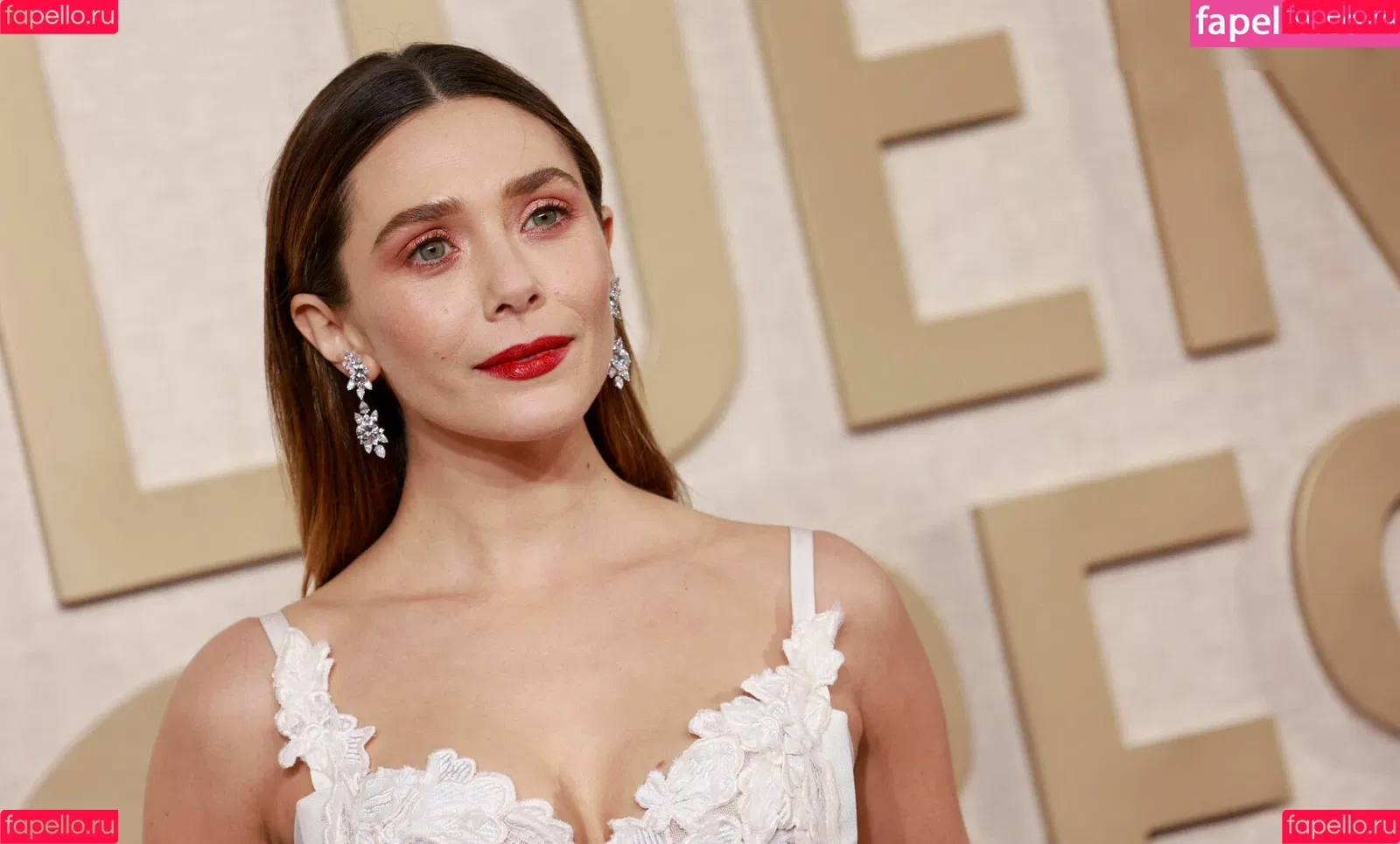 Elizabeth Olsen / elizabetholsendaily / lizabeth_olsen Onlyfans Photo Gallery 