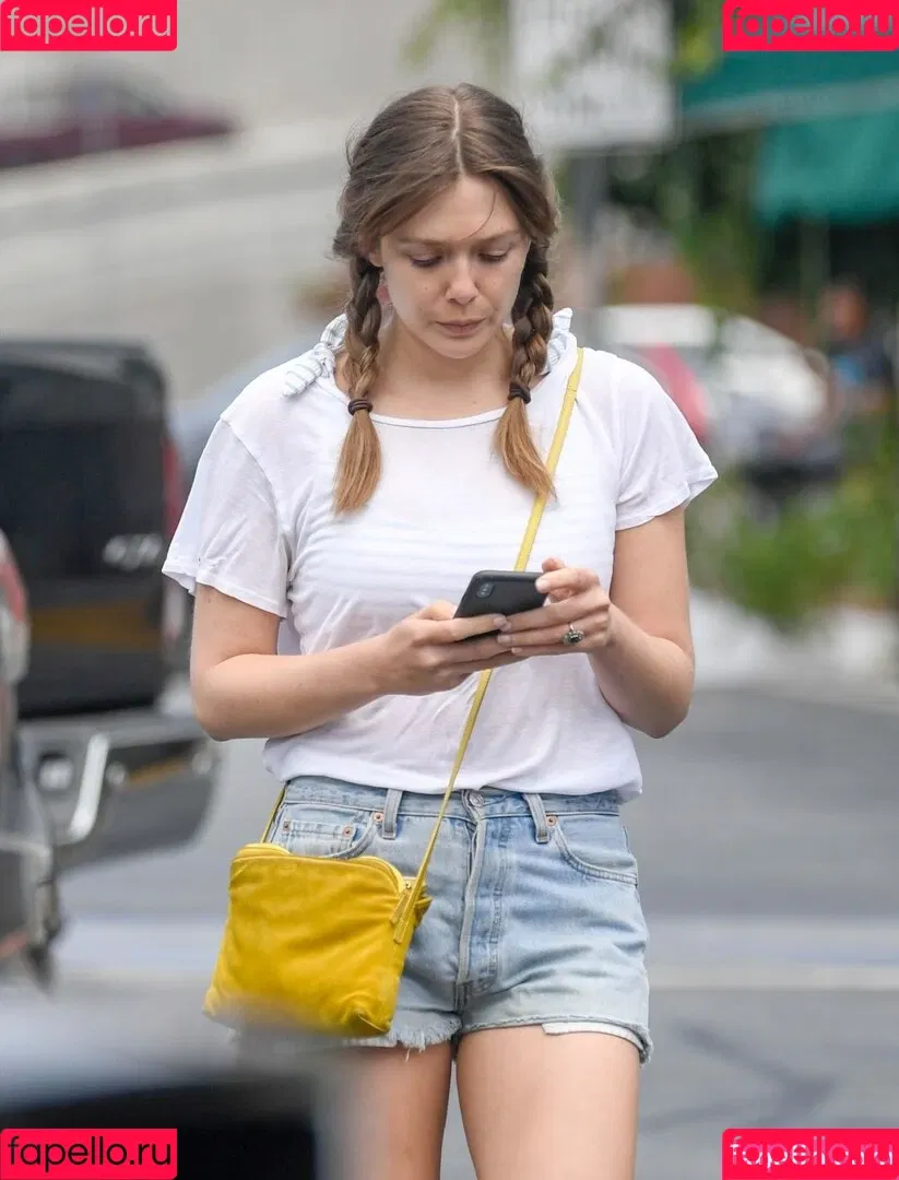 Elizabeth Olsen / elizabetholsendaily / lizabeth_olsen Onlyfans Photo Gallery 