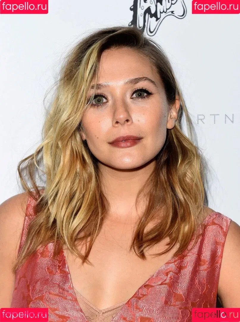 Elizabeth Olsen / elizabetholsendaily / lizabeth_olsen Onlyfans Photo Gallery 