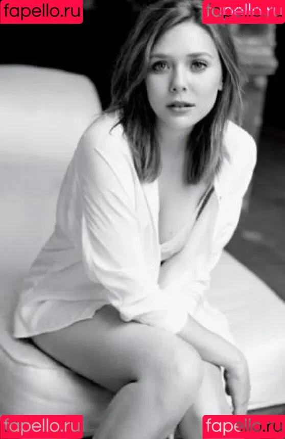 Elizabeth Olsen / elizabetholsendaily / lizabeth_olsen Onlyfans Photo Gallery 