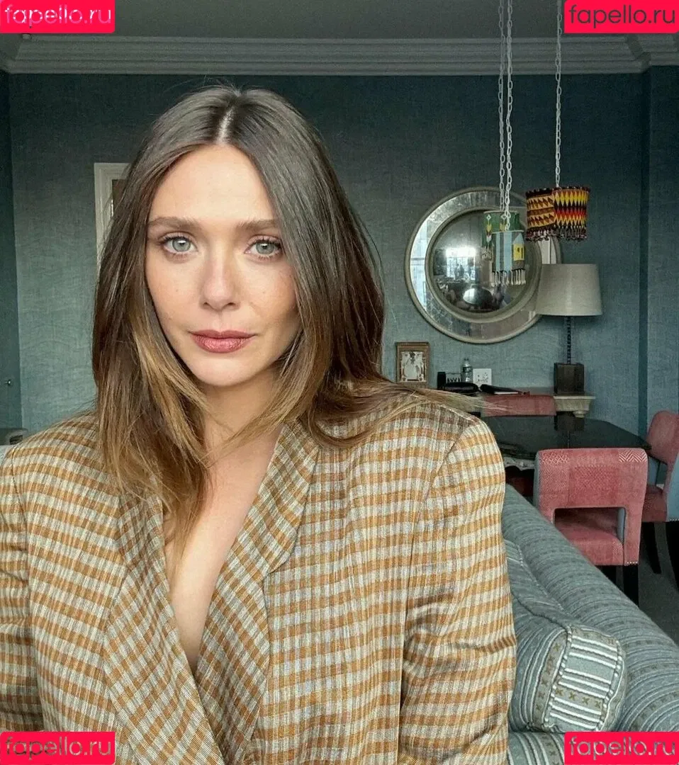 Elizabeth Olsen / elizabetholsendaily / lizabeth_olsen Onlyfans Photo Gallery 